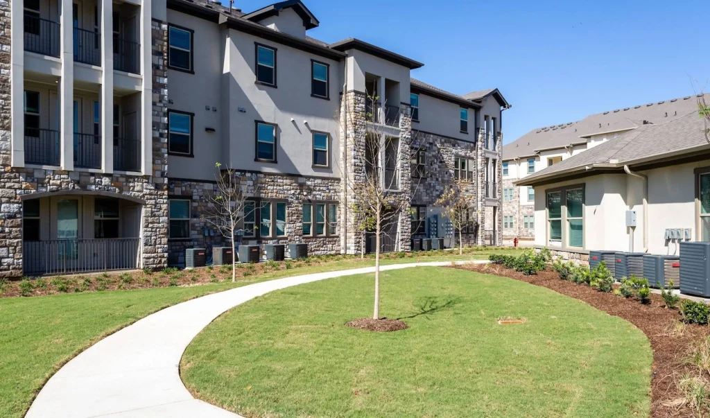 Majestic Parc Apartments Jogging Trail