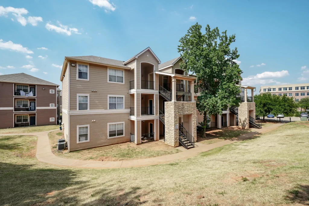 Ridge at North Texas Apartments