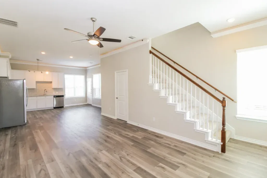 The Residences at Rayzor Ranch Apartments High Ceilings