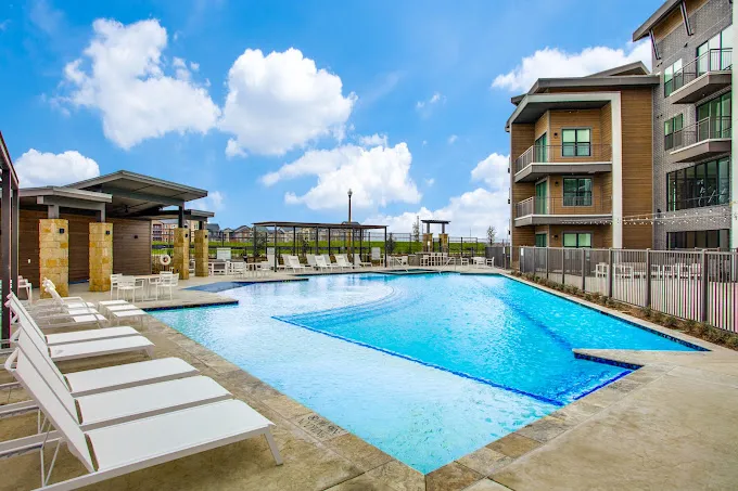The Vista at Rayzor Ranch Apartments with Outdoor Kitchen